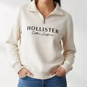 Hollister Cream Quarter-Zip Sweatshirt | Women's Medium